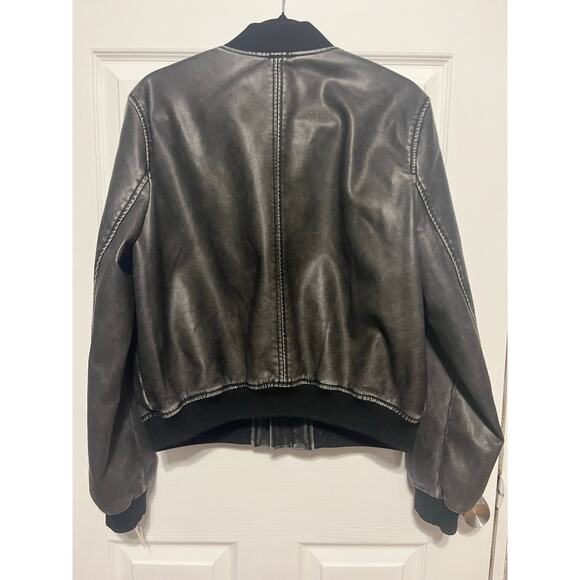 SO Faux Leather Bomber Jacket L Black Zip Front Vegan Moto Streetwear NWT edgy - Picture 8 of 10